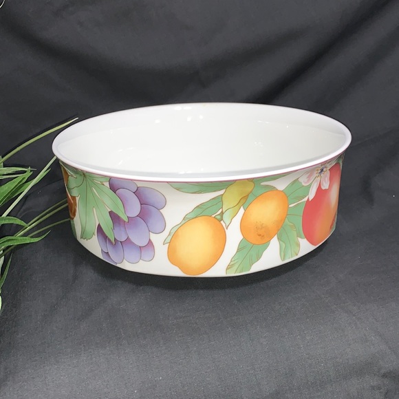 Villeroy Boch Gallo Design FRUTTETO bone china serving bowl